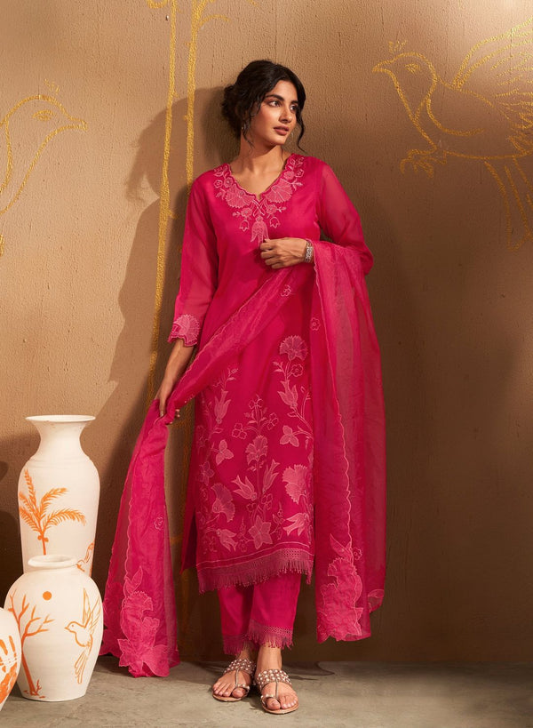 Red Floral Kurta with Pant and Dupatta (Set of 3)
