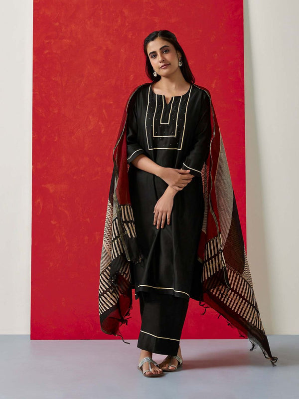 Women Black Chanderi Embroidered Kurta with Pant and Dupatta (Set of 3)