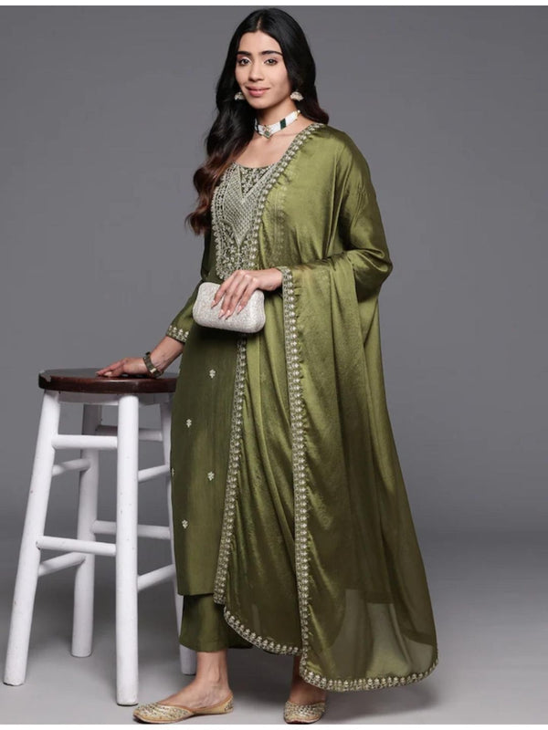 Green Heavy Embroidery Kurta with Pant and Dupatta (Set of 3)